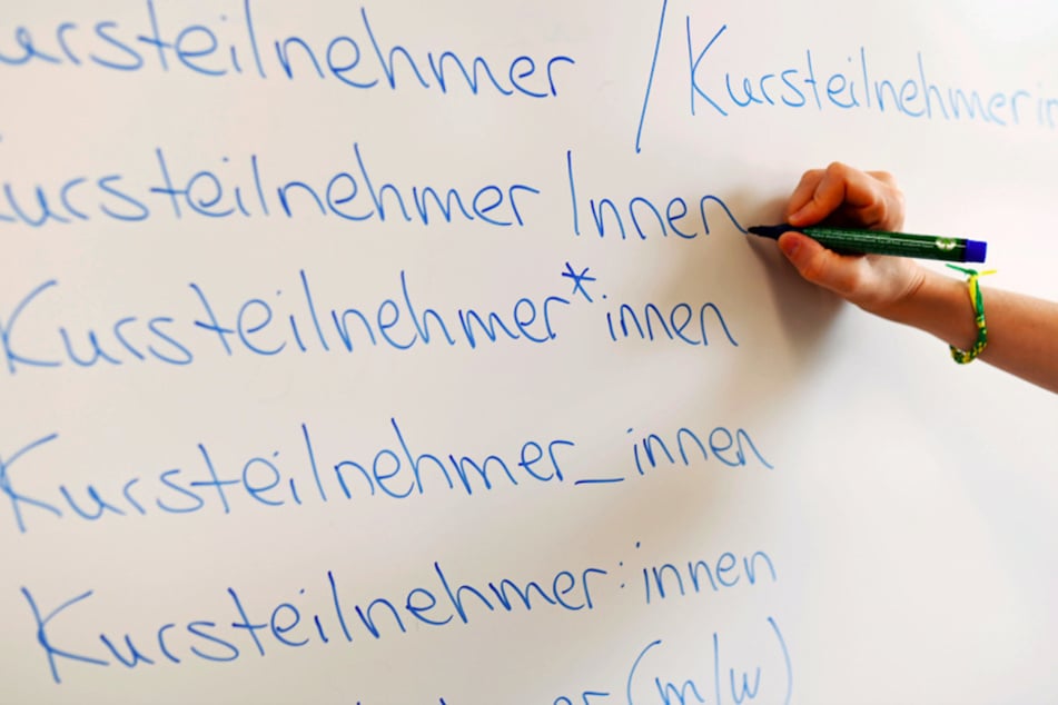 Der Verzicht auf Gender-Sternchen oder Ähnliches soll kein Bewertungskriterium sein. (Symbolbild)