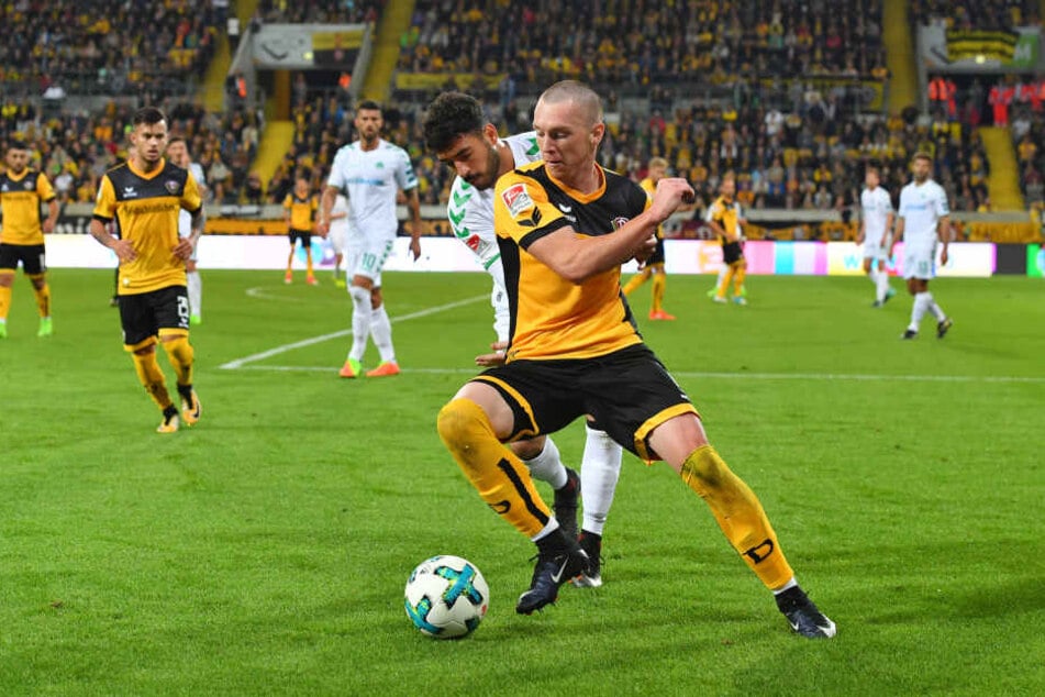 Mit kurzen, wendigen Richtungswechseln ließ Haris Duljevic seine Gegenspieler immer wieder ins Leere laufen.