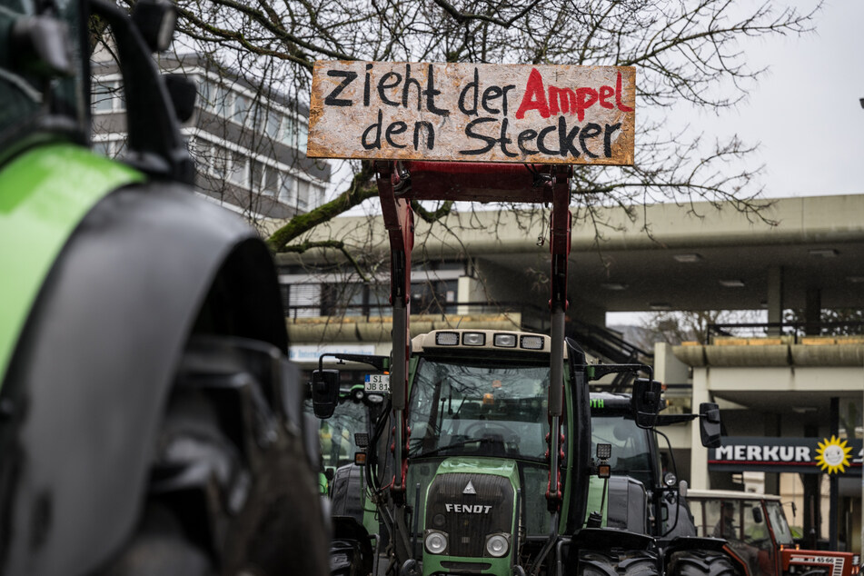 Am Montag protestierten Bauern in Sachsen-Anhalt mit Verkehrsblockaden.