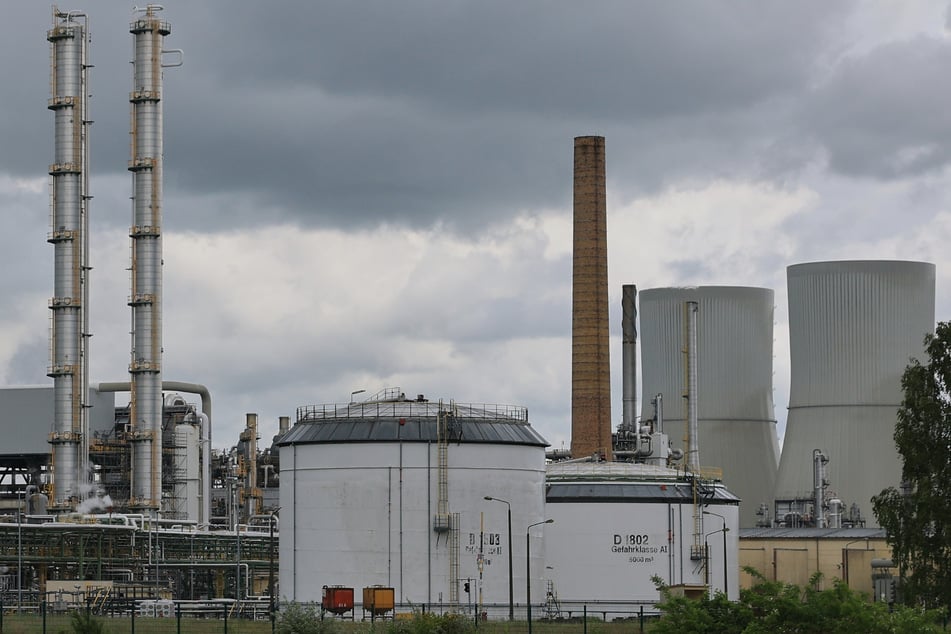 Angst vor Dominoeffekt wegen Schließungen: "Desaster für den Chemie-Standort Mitteldeutschland"