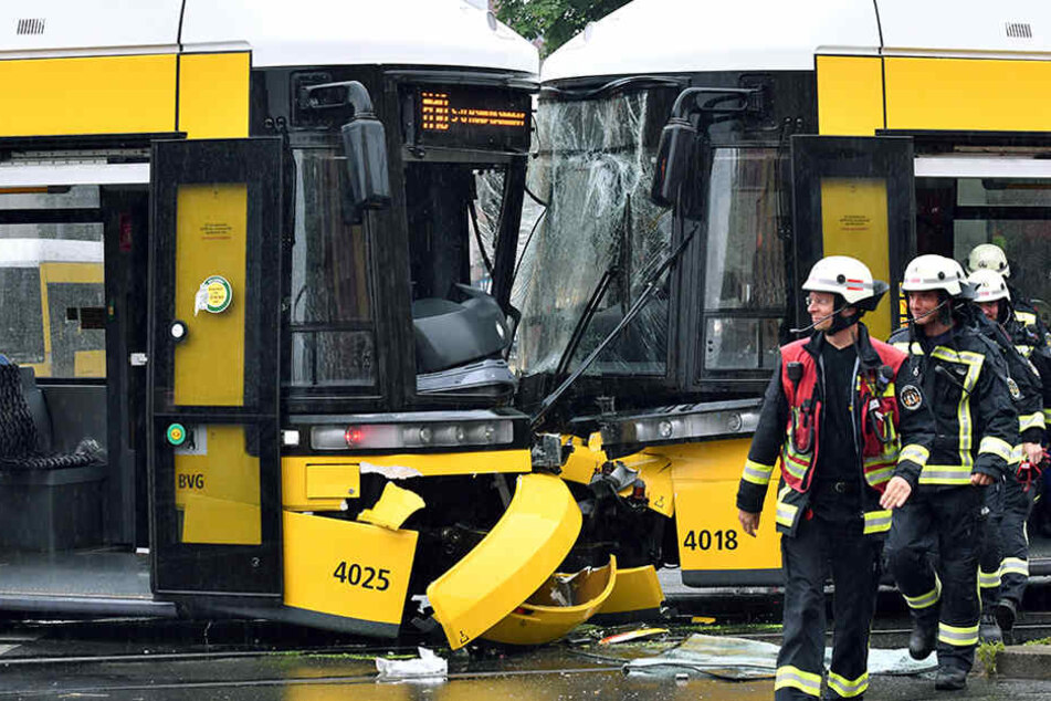 Hat eine falsch gestellte Weiche zum Tram-Unglück in Prenzlauer Berg geführt?