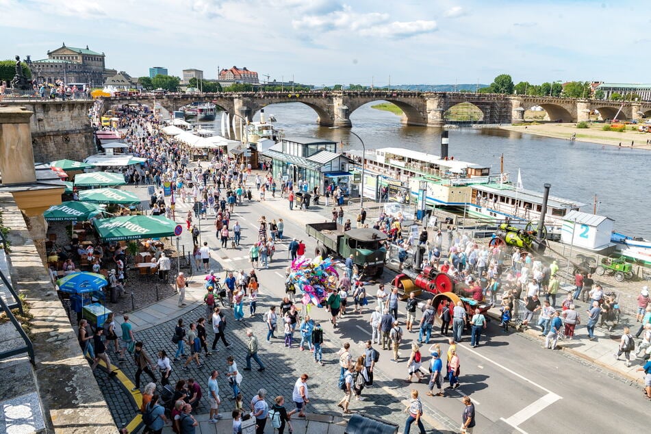 Bereits im Vorfeld des Dresdner Stadtfests kommt es zur Beeinträchtigung des Verkehrs.