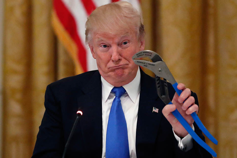 Donald Trump (71) passierte mit seinem Autokonvoi eine Radlerin.