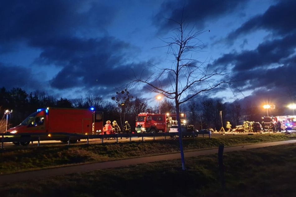 Auf der B273 bei Potsdam hat es am Mittwochmorgen heftig gekracht.