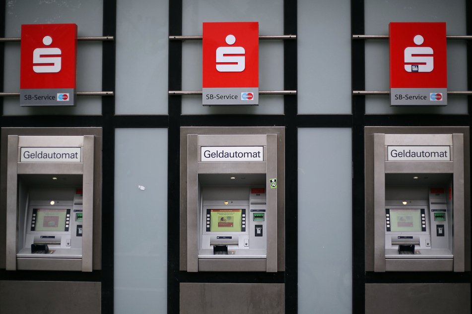 Nach Filialschließungen: Jetzt stampft Sparkasse auch Zahl der Geldautomaten ein