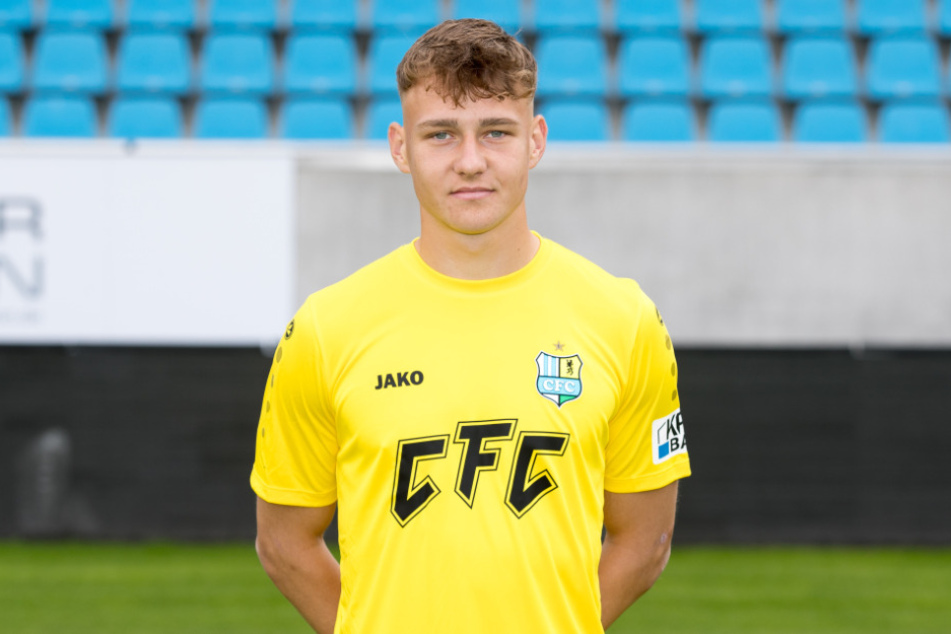 Keeper Stanley Birke (19) spielt nun beim VfB Auerbach.