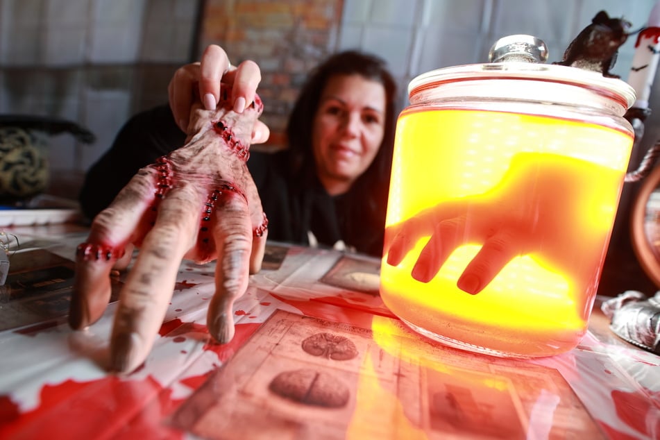 Bereits im September wird mit dem Dekorieren begonnen.