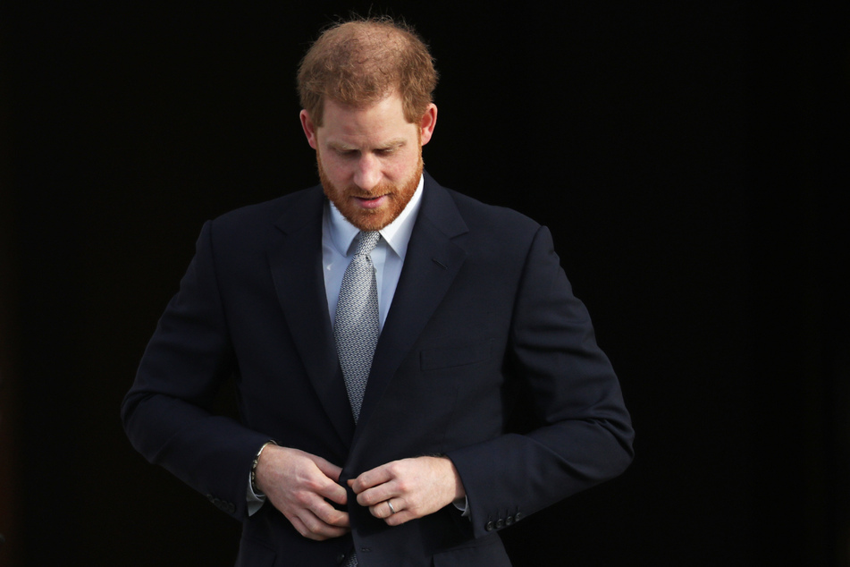 Ist Prinz Harry (36) nach dem vorwurfsvollen Interview und der Trauerfeier für Prinz Philip ein Licht aufgegangen?