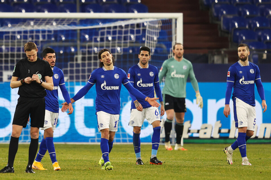 Der FC Schalke 04 steht vor dem Absturz aus der 1. Bundesliga.