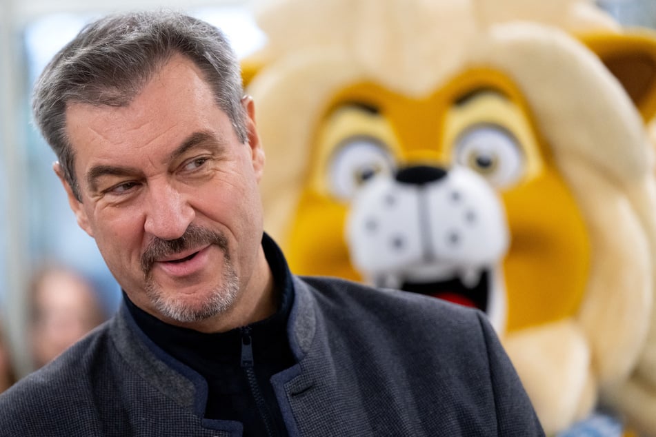 Markus Söder (CSU, 57) versicherte, dass der Sport in der Schule eine stärkere Bedeutung bekommt.