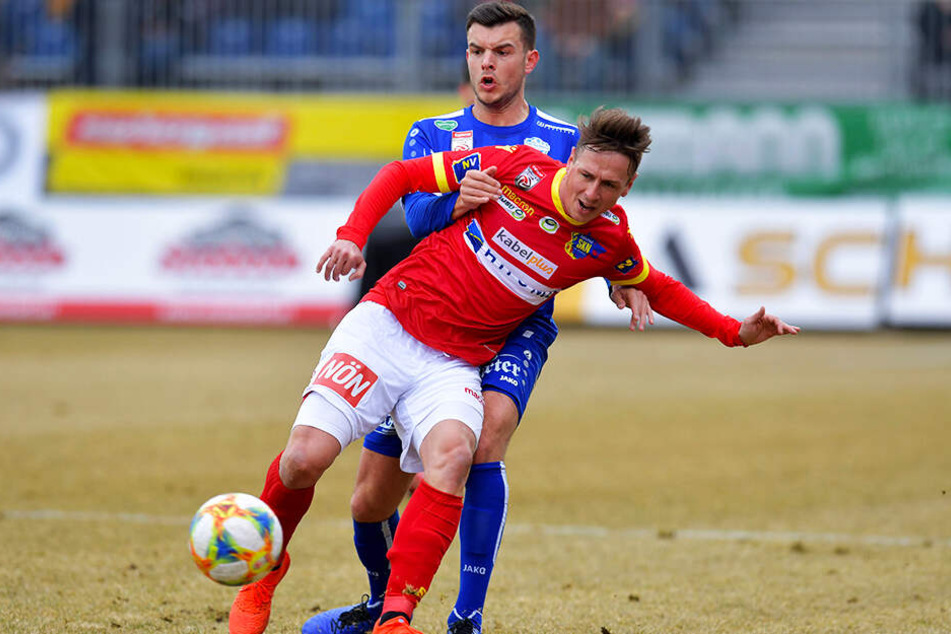 Führt er künftig seine Zweikämpfe für den FSV Zwickau? Philipp Siegl spielte zuletzt beim TSV Hartberg in Österreich.