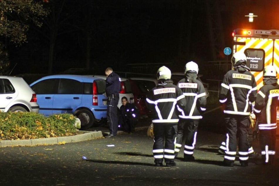 Kameraden der Feuerwehr bargen das Mädchen.