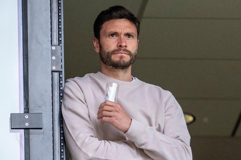 Ex-Bundesliga-Profi Jonas Hector (35) wurde für die vierte Staffel des RTL-Erfolgsformats "Die Verräter" angefragt.