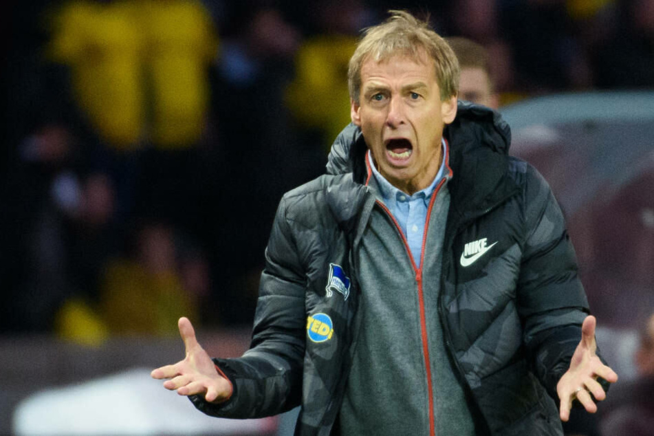 Gegen Borussia Dortmund konnte Jürgen Klinsmann bei seinem Einstand als Hertha-Trainer nicht punkten.