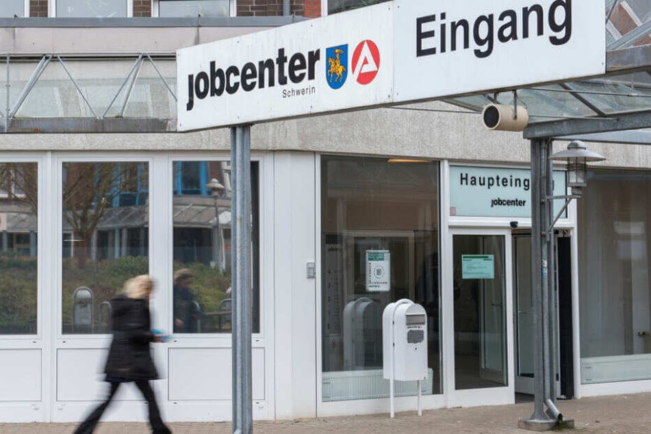 Das Pilotprojekt im Zuge des solidarischen Grundeinkommens sei auf fünf Jahre angelegt und biete Arbeitslosen einen unbefristeten Job. (Symbolbild)