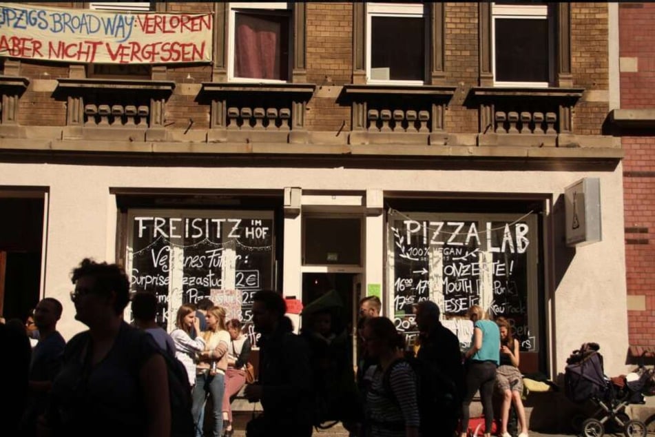 Früher einmal war die vegane Pizzeria ein "Fleischverteilungsstelle".