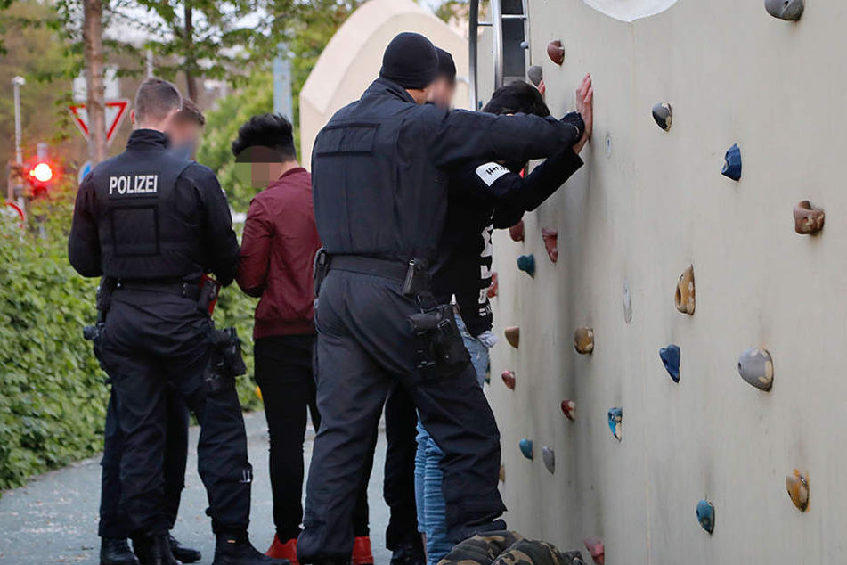 Auch auf dem Spielplatz auf dem Johannisplatz fanden Kontrollen statt.