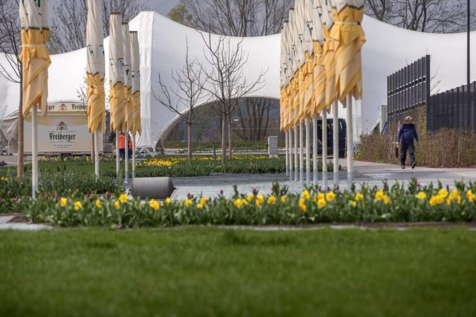 500 Bäume, 5000 Sträucher, über 20.000 Stauden und 150.000 Blumenzwiebeln warten auf die Besucher!