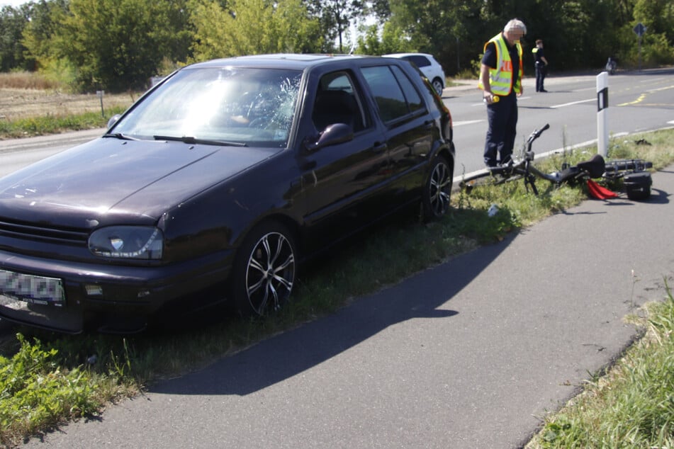 Unfall in Pankow: Ehepaar radelt die Straße entlang, plötzlich kracht es!