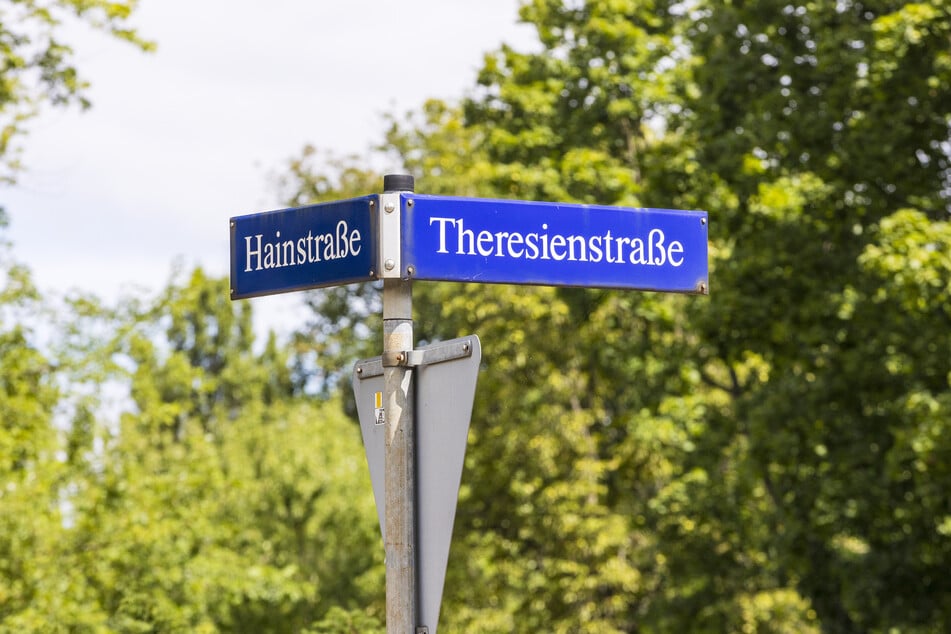 Diese Kreuzung sollte sicherer werden. Ob das gelungen ist?