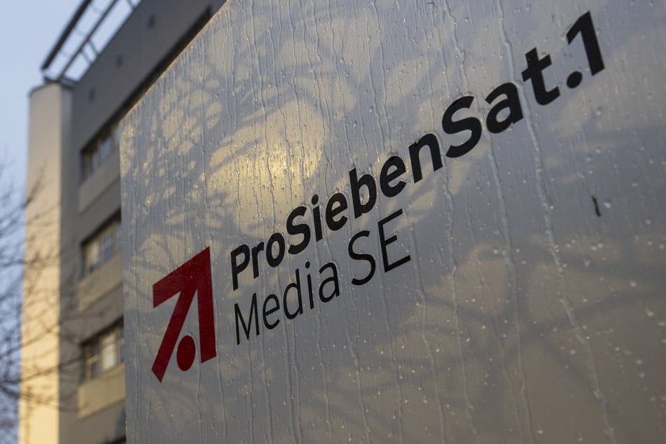 Zwischen den ProSiebenSat.1-Großaktionären aus Italien und Tschechien gibt es einen Machtkampf um den Medienkonzern.