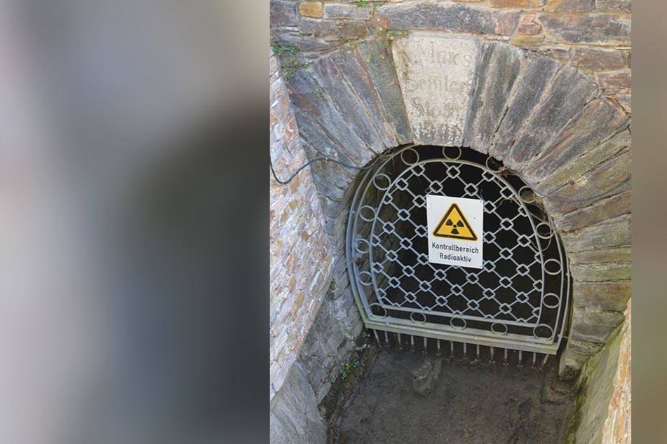 Aus dem Mundloch in Bad Schlema fließen jede Stunde 570 Kubikmeter Grubenwasser.