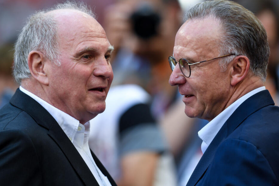 Uli Hoeneß (l.) und Karl-Heinz Rummenigge (r.) lenken die Geschicke des FC Bayern.