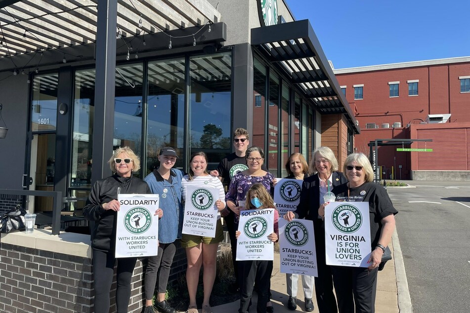 Starbucks organizers and members of the Richmond community show their support for local unionizing efforts.