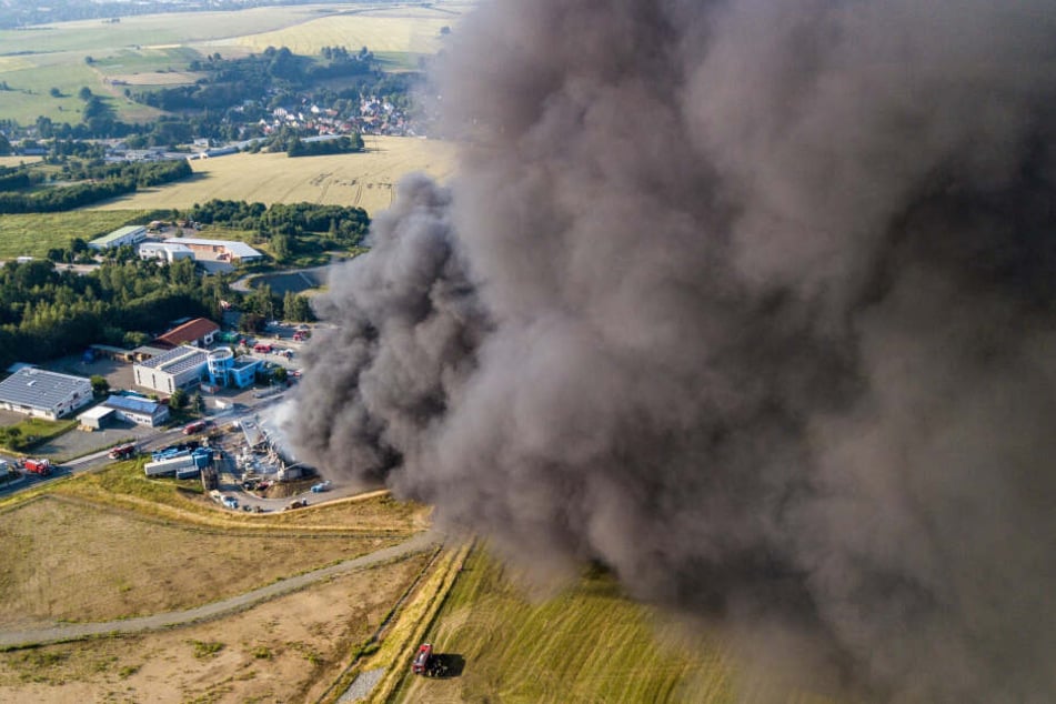 Giftige Qualmwolke über dem Vogtland: Ein Kindergarten will jetzt umziehen.