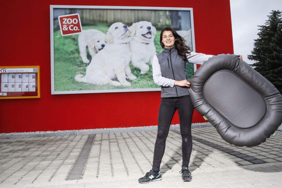 Dieses große Hundebett könnt Ihr unter anderem gewinnen.