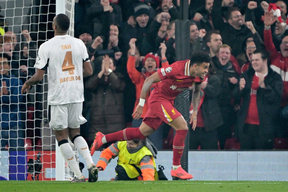 Luis Diaz lässt das Anfield mit seinem Treffer zum 1:0 beben.