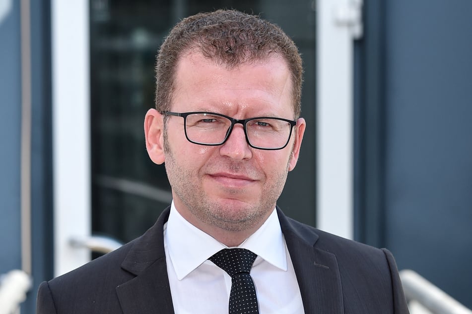 René Glaser (50) vom Handelsverband Sachsen (HVS) ist gegen eine komplette Sonntagsöffnung, fordert aber eine Novellierung des sächsischen Ladenöffnungsgesetzes.