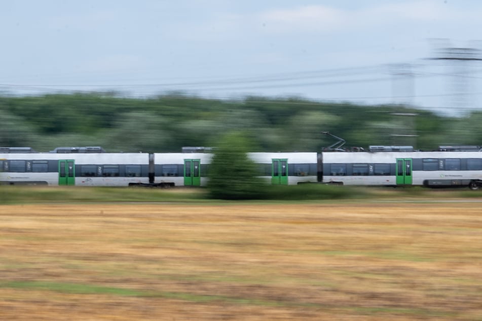 Auf Nachfrage räumt die Bahn die angespannte Lage ein, verweist jedoch auf eine Verkettung unglücklicher Umstände. (Archiv)