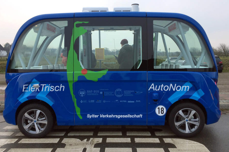 Seit Inbetriebnahme des autonom fahrenden Busses sind mehr als 9000 Menschen mit dem Zwölf-Sitzer gefahren.