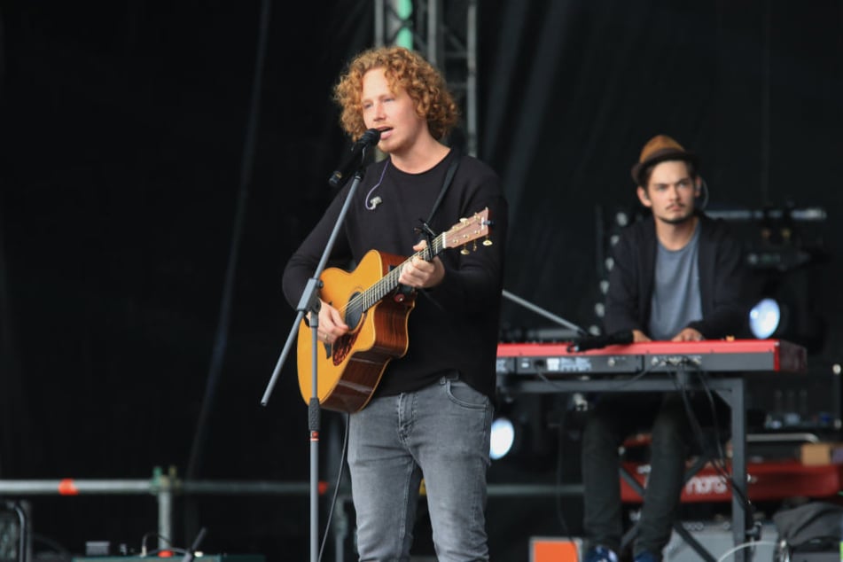 ESC-Held Michael Schulte gab sich auf dem Domplatz die Ehre.