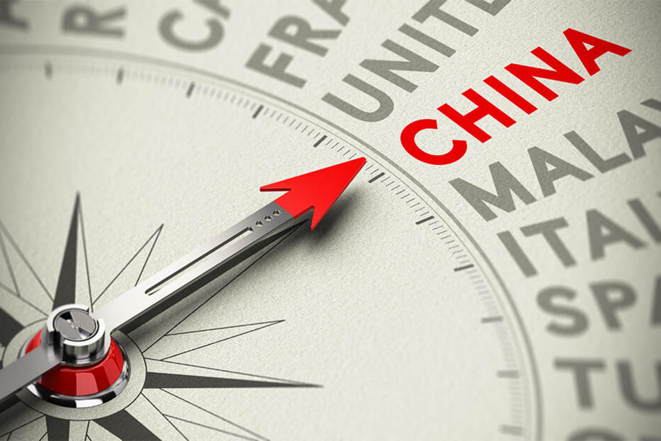 Ian und Linda Simpson müssten immer noch nach China reisen, um ihren Enkelsohn sehen zu können.
