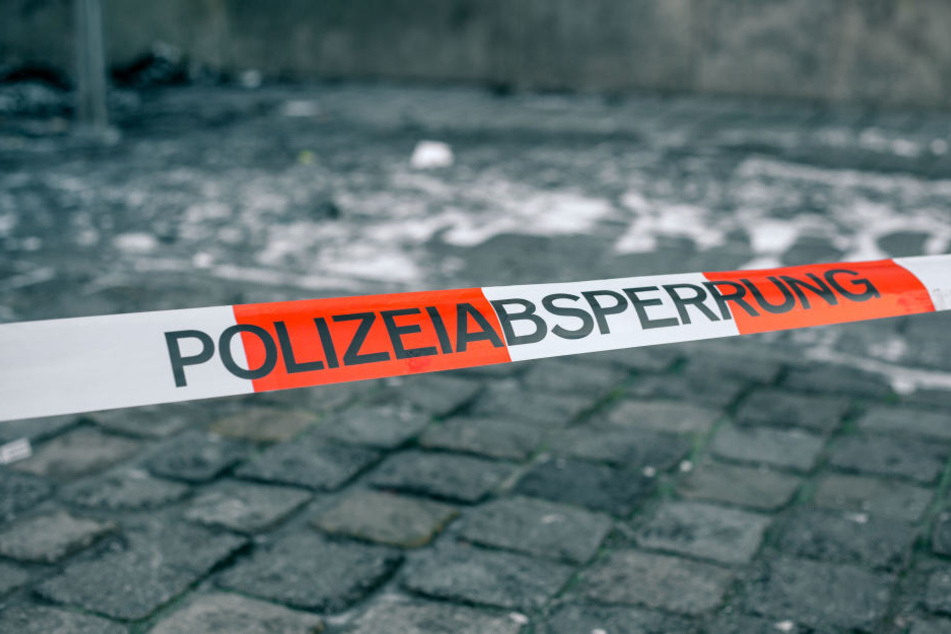 Auch zwei weitere Männer sollen bei dem Angriff verletzt worden sein. (Symbolbild)