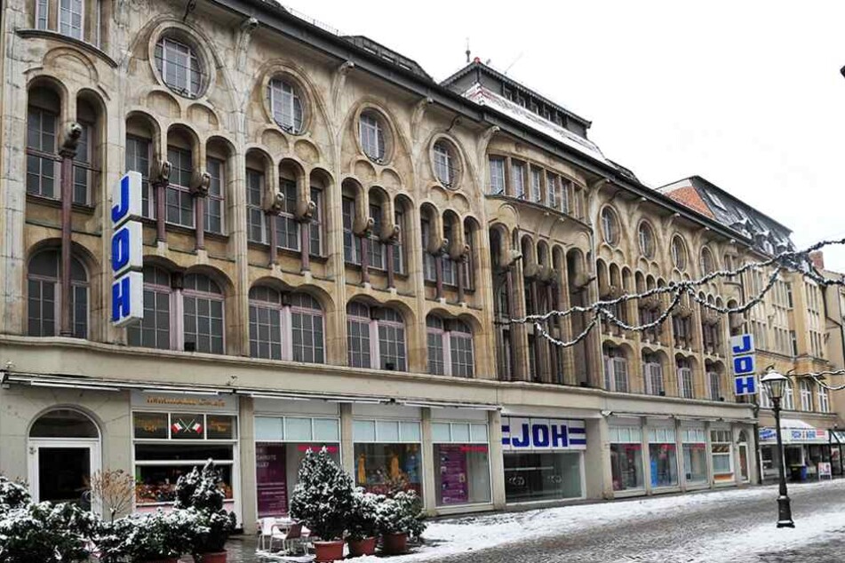 Das Kaufhaus Joh in der Hauptstraße von Zwickau machte 2013 dicht. Es bot seinen Kunden stolze 5000 Shopping-Quadratmeter.