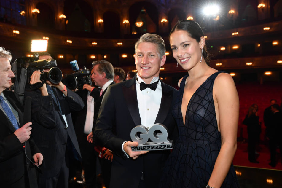 Bastian Schweinsteiger und seine Frau Ana Schweinsteiger-Ivanovic bei der "GQ Men of the Year 2018"-Gala im November (Archivbild)