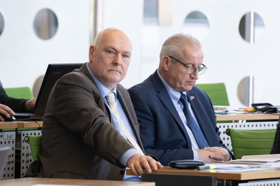 AfD-Politiker Jörg Dornau (56, l.) hatte den Grünen-Antrag im Vorfeld der Abstimmung kritisiert. (Archivfoto)