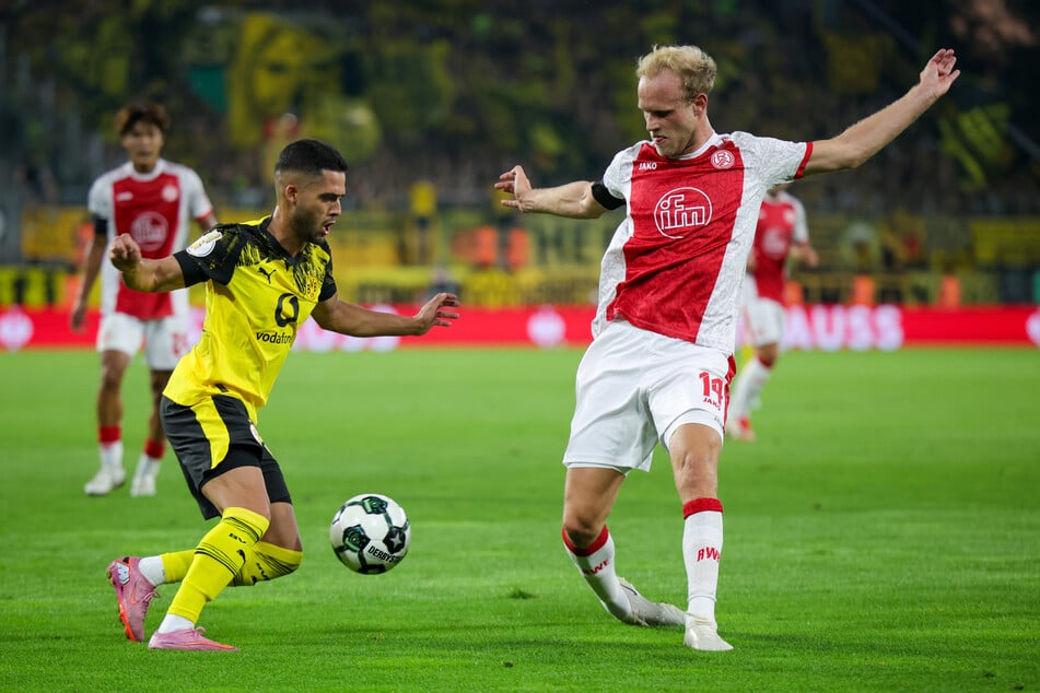 Lucas Brumme (r.) und Co. halten bislang gut gegen den großen Favoriten mit.