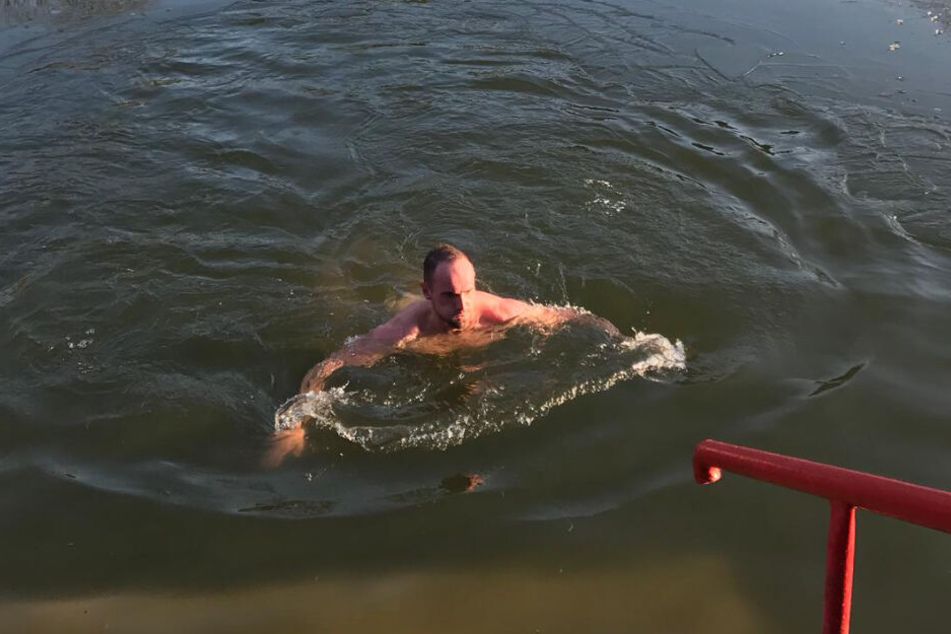 Björn Frasiak freut sich auch dieses Jahr wieder aufs traditionelle Winterschwimmen.