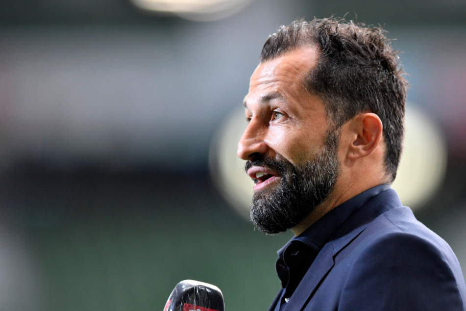 Hasan Salihamidzic (43) hat eine deutliche Ansage in Richtung Alaba-Lager getätigt.