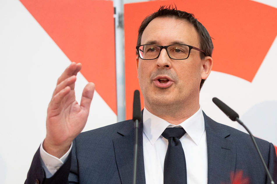 Mittlerweile steht es fest: Sören Bartol (49) wird neuer Landesvorsitzender der SPD in Hessen.