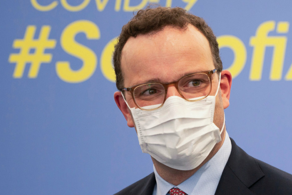 In einem Telefon-Interview verteidigte Bundesgesundheitsminister Jens Spahn (40, CDU) am Donnerstagmorgen die harten Maßnahmen gegen die Corona-Pandemie.