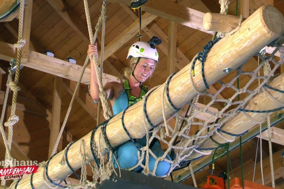 Hanna verliert mit Cedric haarscharf das Safety-Spiel.