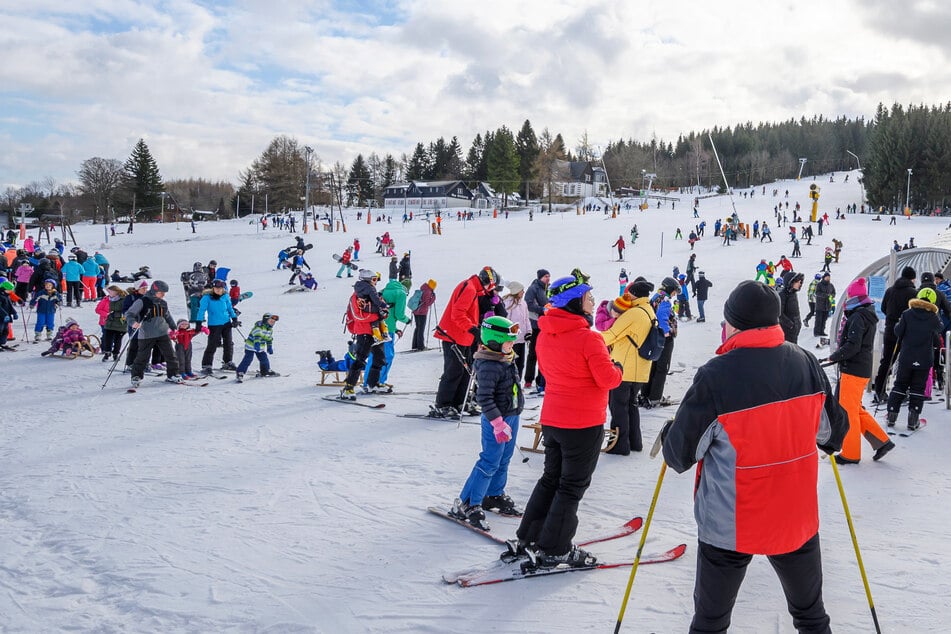 Frostige Nächte versprechen gute Bedingungen in Sachsens Skigebieten