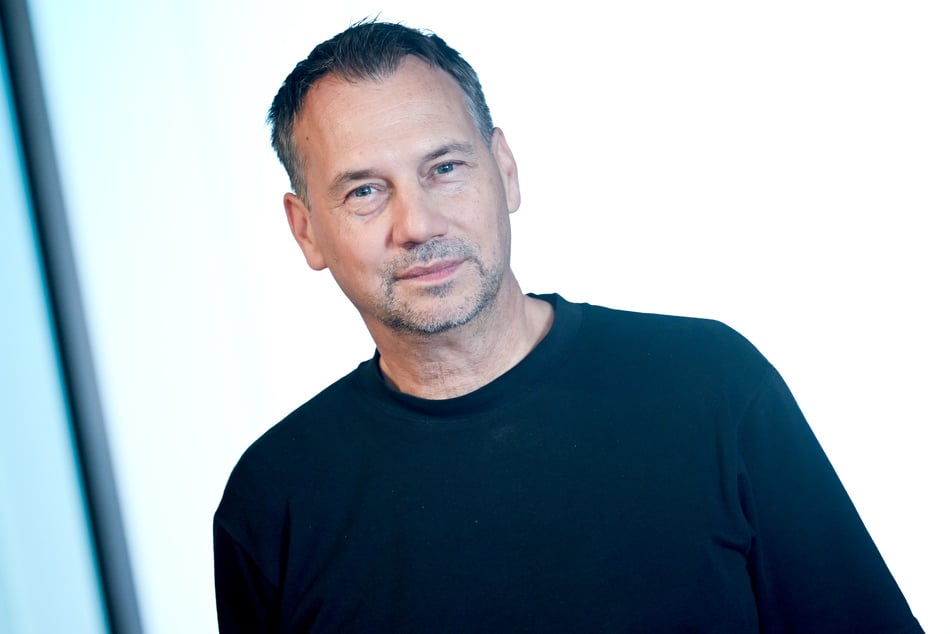 Autor Sebastian Fitzek (54) hält die moderne Technik nicht zwangsläufig für einen Segen.
