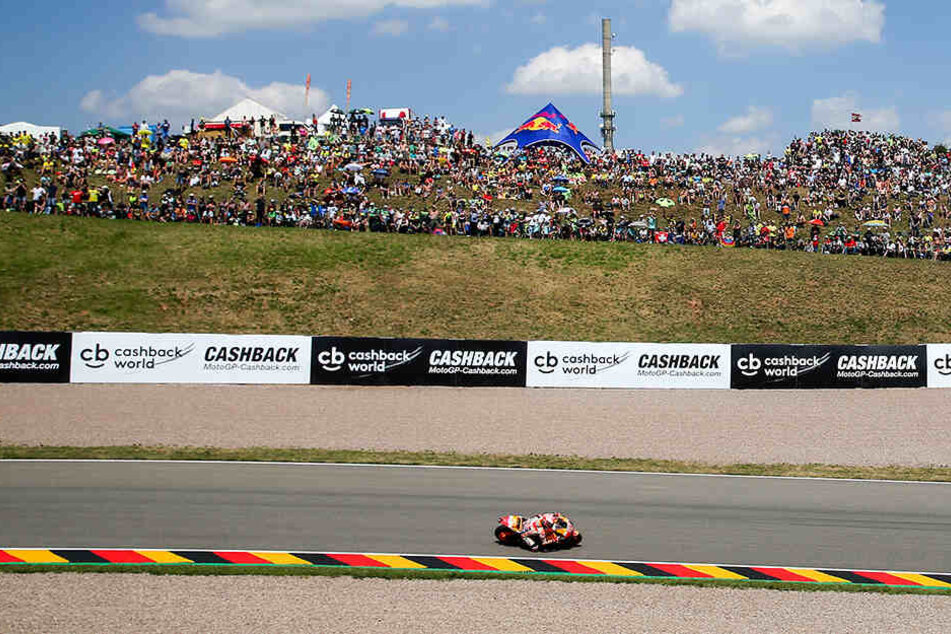 Die MotoE-Saison beginnt nach einem Brand im spanischen Jerez auf dem Sachsenring bei Hohenstein-Ernstthal.