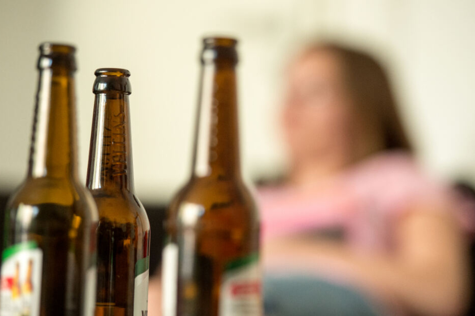In dem Trinkertreff darf Alkohol konsumiert werden. (Symbolbild)